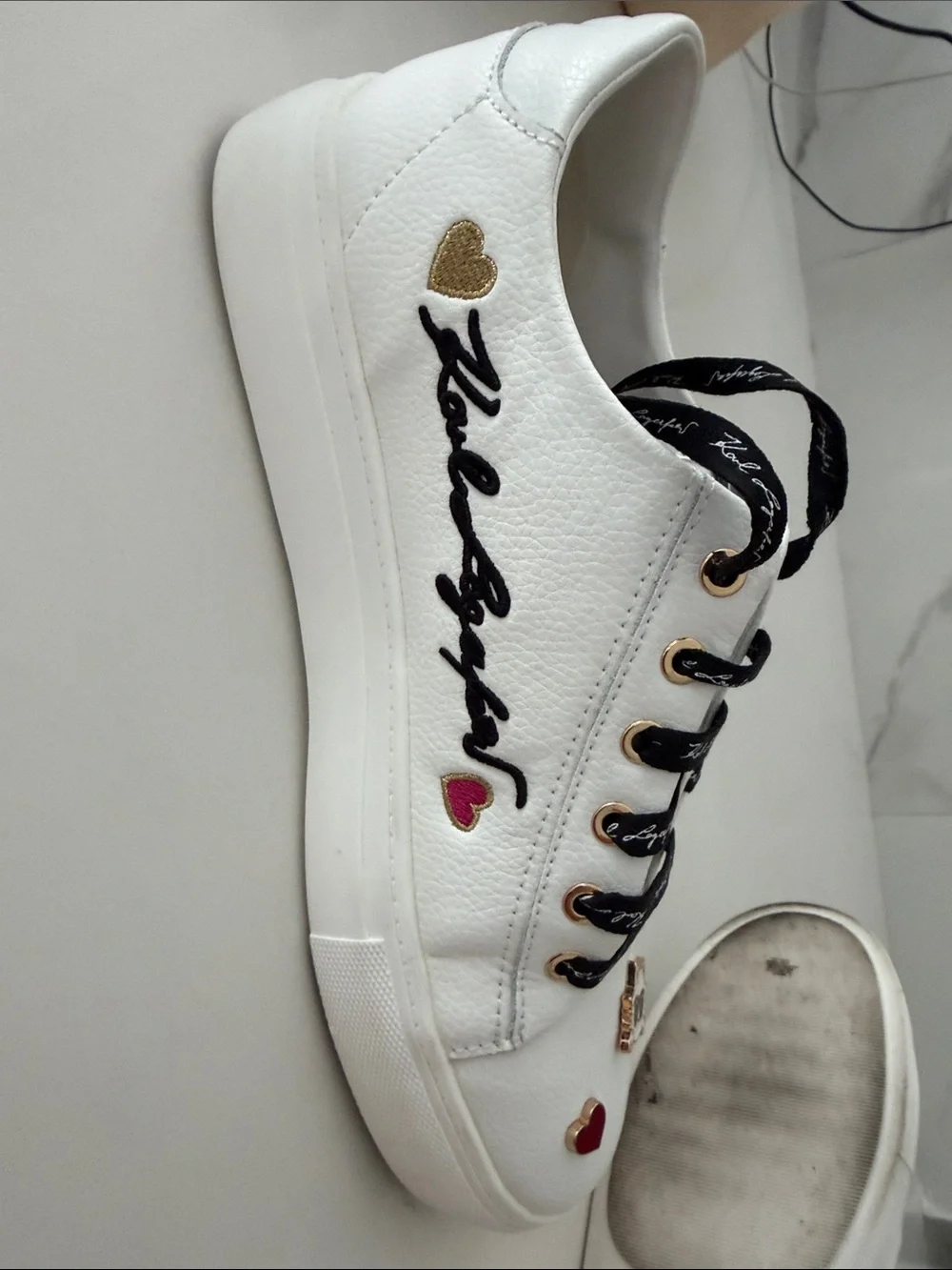 Karl Lagerfeld White Sneakers with Black Laces and Red Heart Accents
